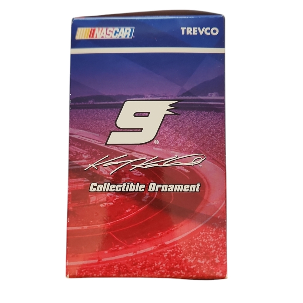 NASCAR Red Racing Driver Toy Figure - Picture 3 of 4